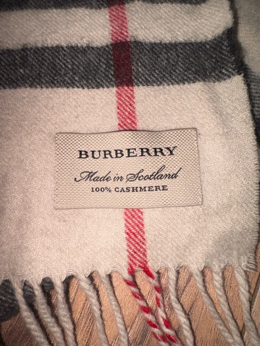AUTHENTIC Burberry Beige, Black & Red Classic Check Cashmere Scarf - Picture 5 of 5